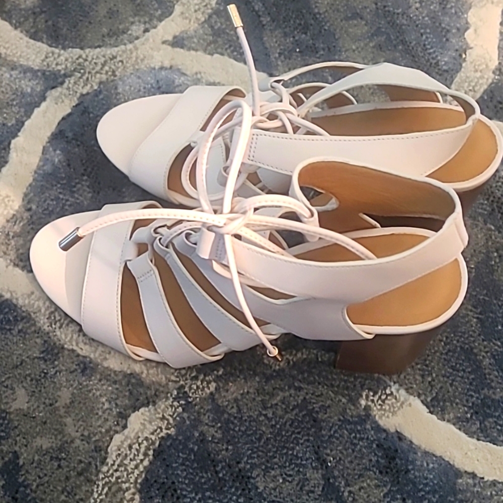 Coach Larissa Ivory Block Lace up Heel